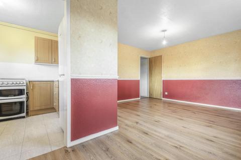 21 Green Walk, Hampton, TW12 3YG