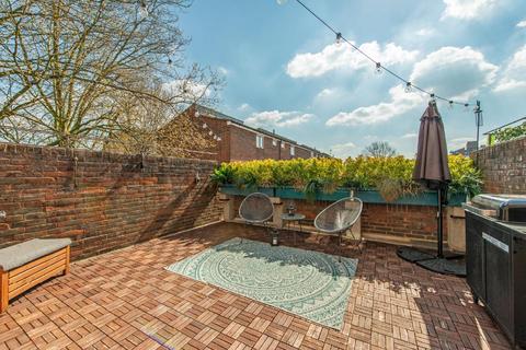 21 Berkeley Walk, London, N7 7RS