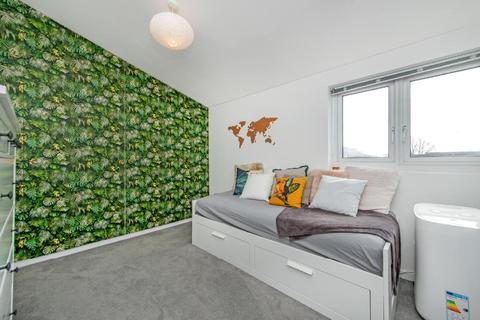 21 Berkeley Walk, London, N7 7RS