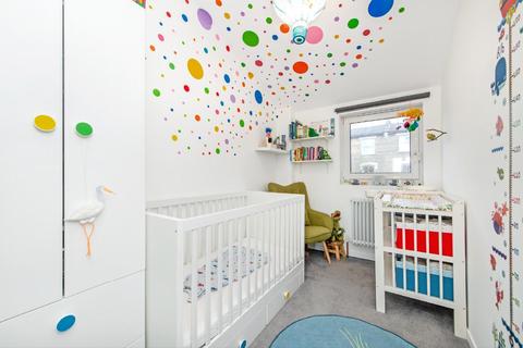 21 Berkeley Walk, London, N7 7RS