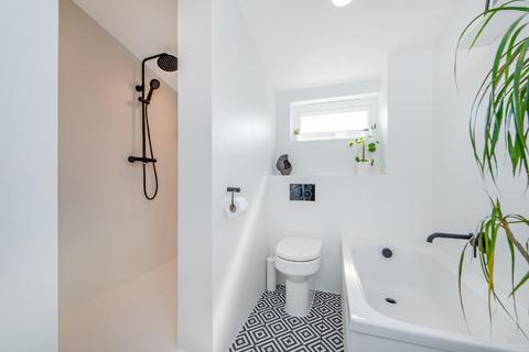 21 Berkeley Walk, London, N7 7RS
