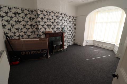 14 Taunton Road, Blackburn, BB2 6NN