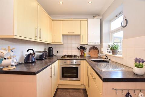 74a Cleves Way, Ashford, TN23 5DF