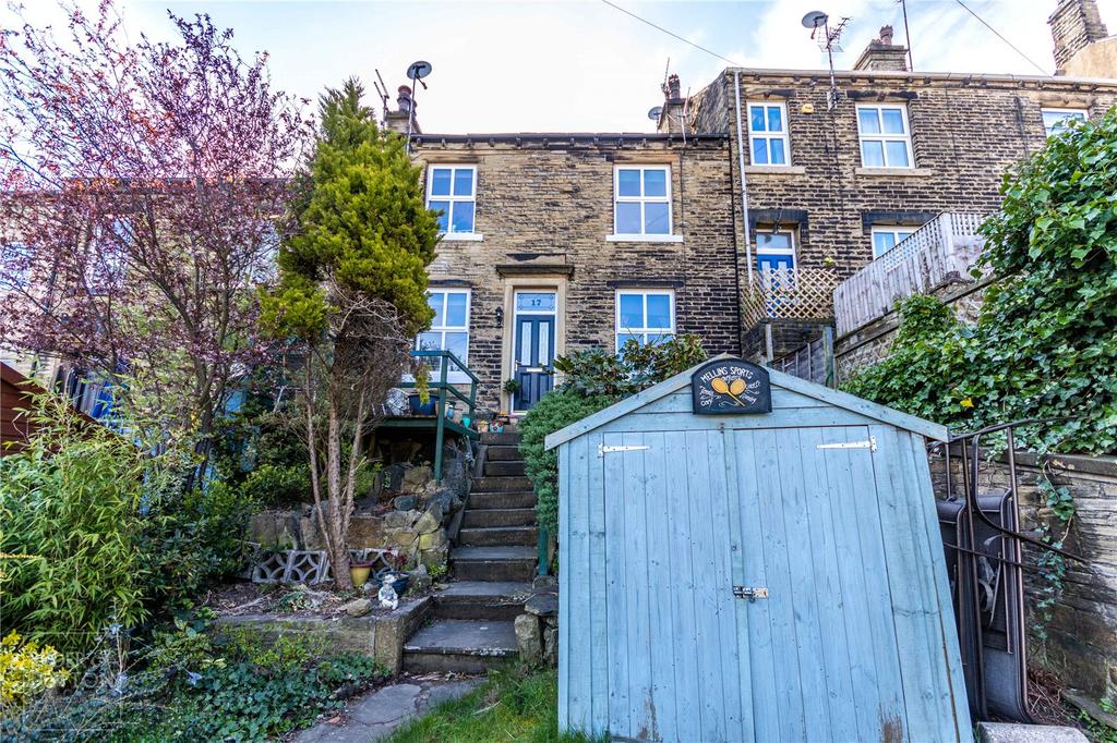 Lower Newlands, Brighouse, West Yorkshire, HD6 4 bed terraced house £