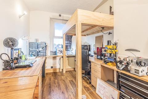178a Hook Road, Surbiton, KT6 5BZ