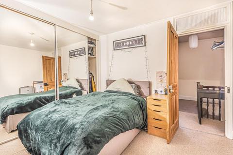 178a Hook Road, Surbiton, KT6 5BZ