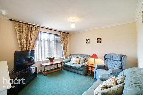19 Calamint Road, Witham, CM8 2XT