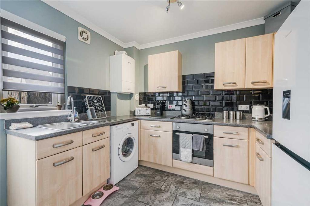 Kitchen Dining (1)