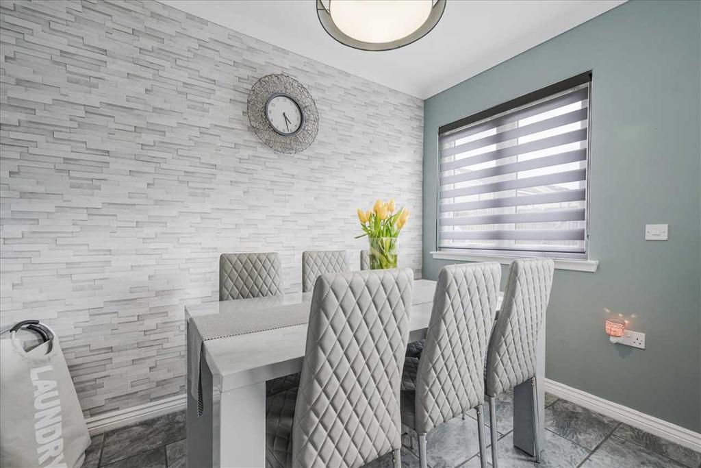 Kitchen Dining (3)