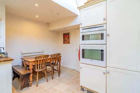 2, Church Cottages Cider Mill Lane, Chipping Campden, GL55 6HU