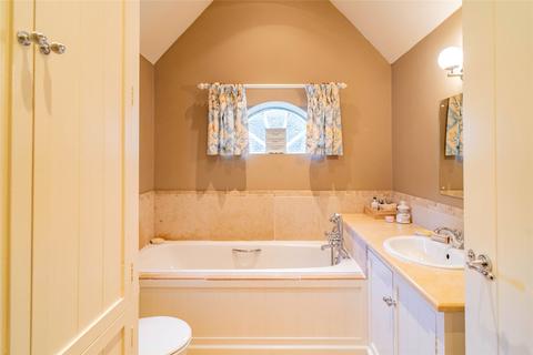 2, Church Cottages Cider Mill Lane, Chipping Campden, GL55 6HU