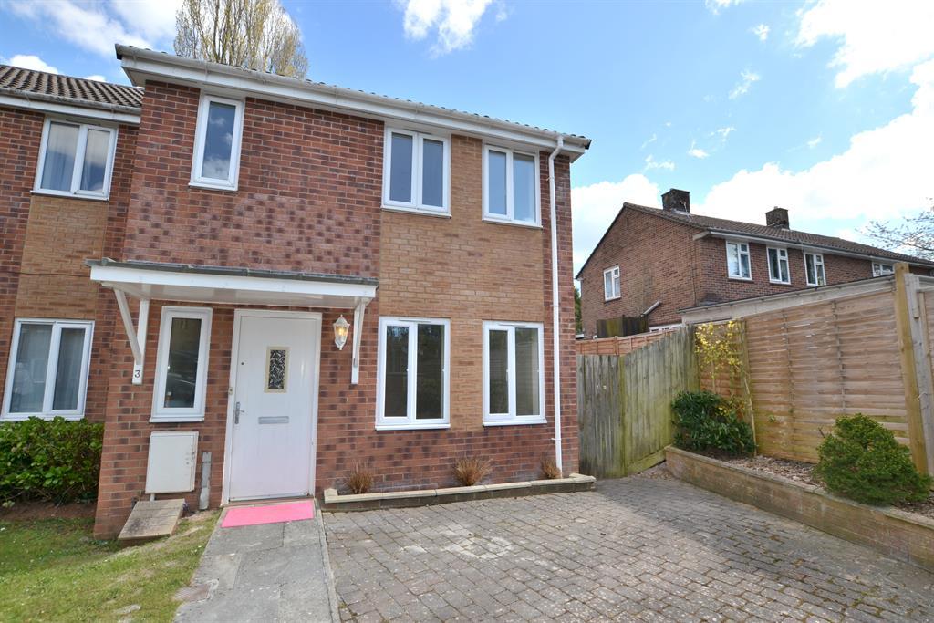 Rossiter Grange, Bristol, BS13 8QT 3 bed end of terrace