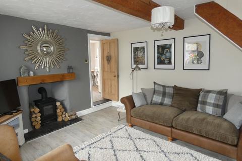 Garn View Meyrick Street, Dolgellau, LL40 1LR
