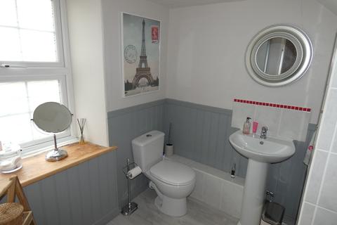 Garn View Meyrick Street, Dolgellau, LL40 1LR