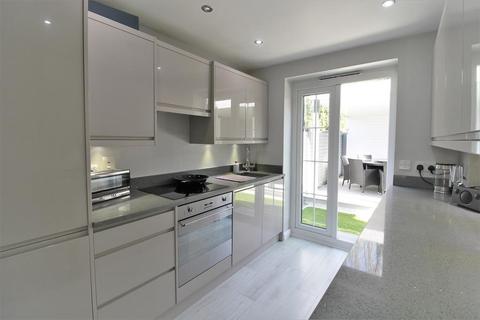 29 Gwillim Close, Sidcup, DA15 9NQ