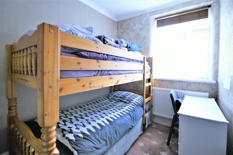 2 bedroom flat for sale, Clova Road, Forest Gate, E7