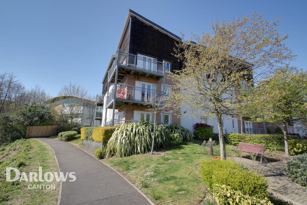 Burford Gardens, Cardiff 2 bed apartment £170,000