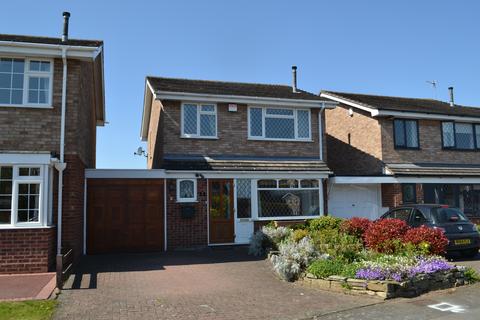 41 Lincoln Close, Lichfield, WS13 7SW