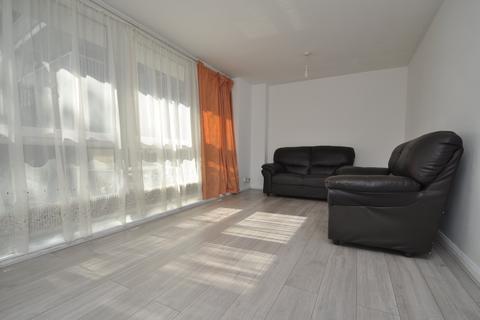 2 bedroom flat to rent, Bavaria Road, Upper Holloway