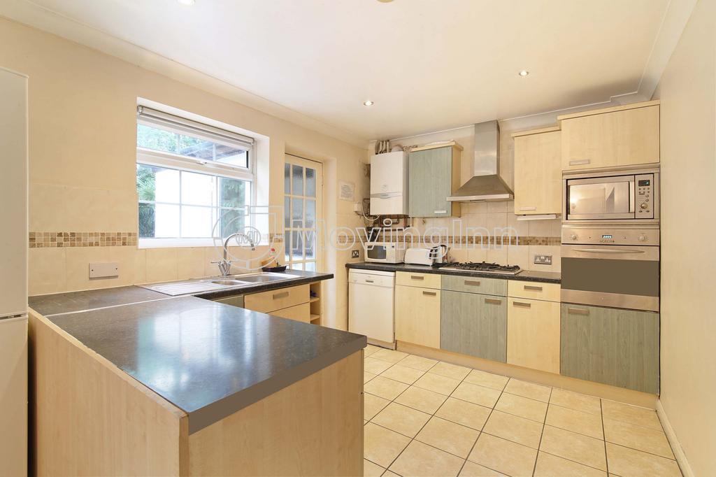 Oak Grove Road, Penge, SE20 House share £600 pcm (£138 pw)