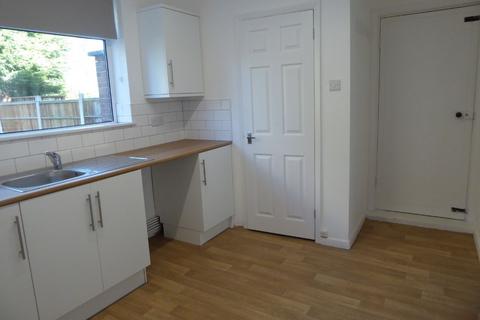 2 bedroom semi-detached house to rent, Lothian Road, Intake, Doncaster, DN2