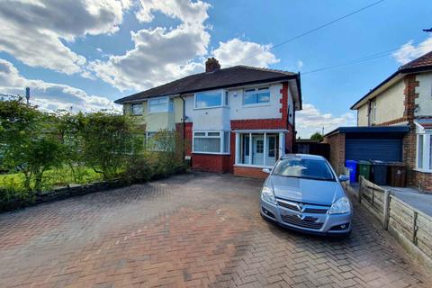 83 Lees Road, Ashton-under-lyne, OL6 8BQ