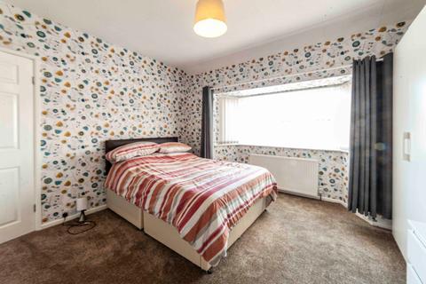 83 Lees Road, Ashton-under-lyne, OL6 8BQ