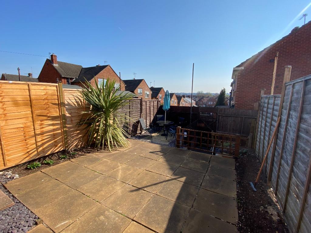 Cowick Lane, Exeter, EX2 3 bed terraced house £900 pcm (£208 pw)