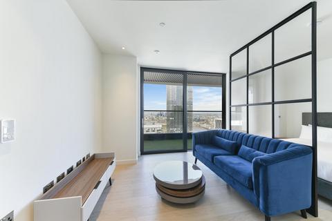 undefined, Bagshaw Building, Wardian, Canary Wharf, E14