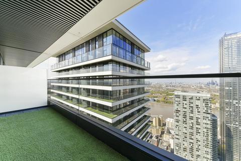 undefined, Bagshaw Building, Wardian, Canary Wharf, E14