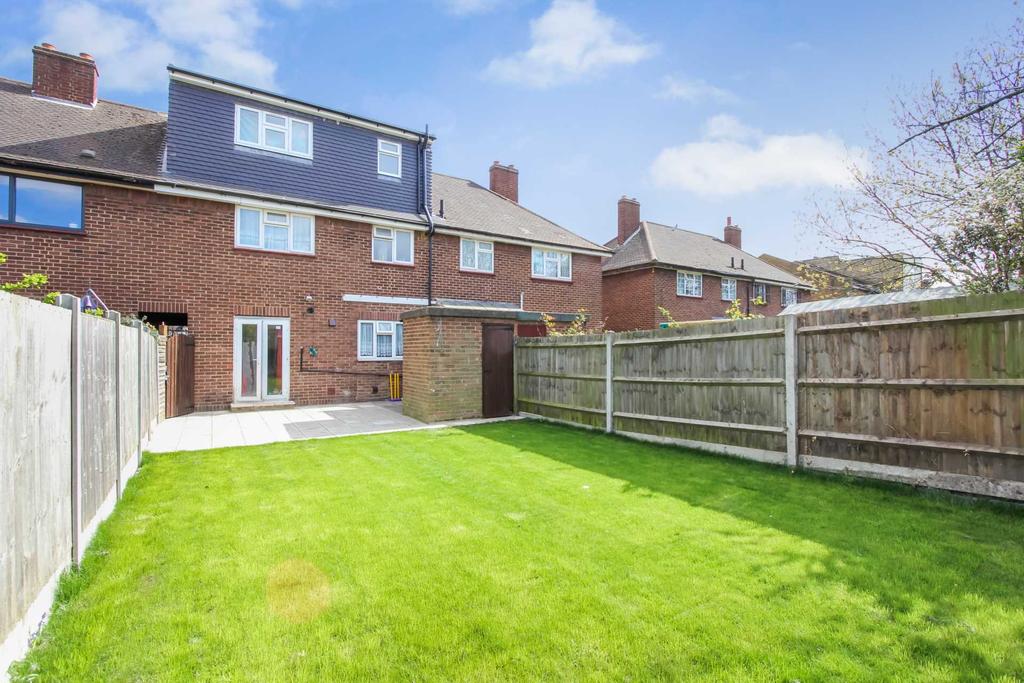Ashville Road, Leytonstone, E11 4 bed terraced house £675,000