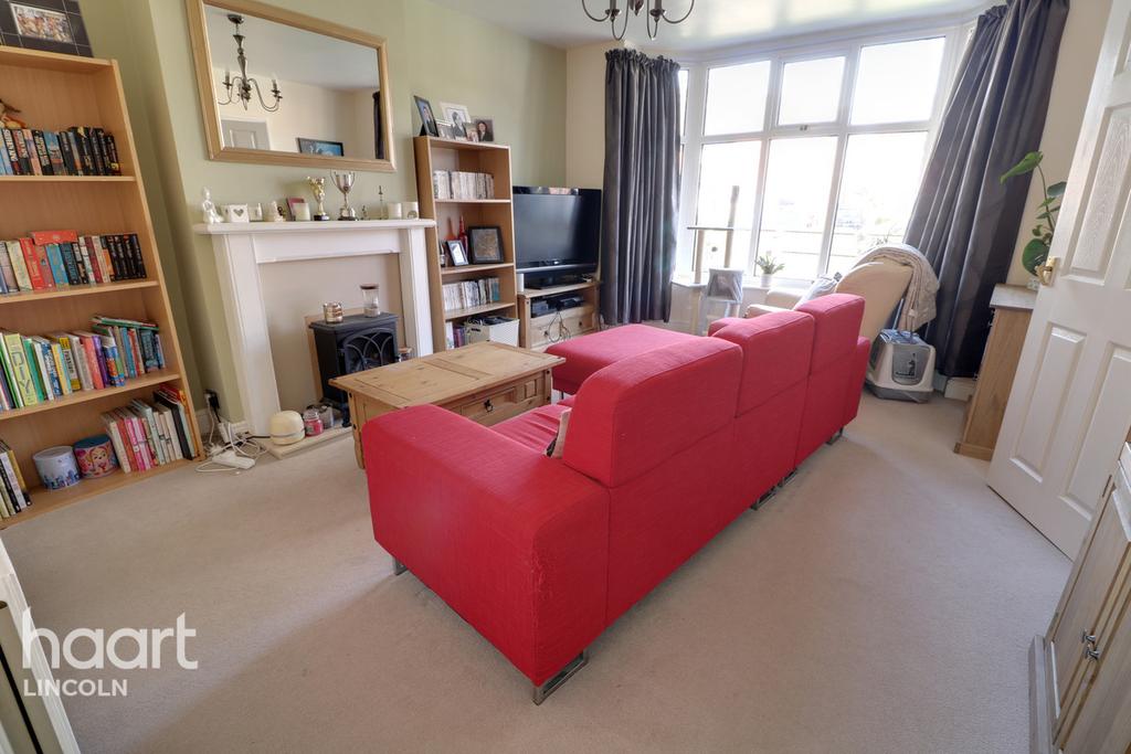 St Andrews Drive, Lincoln 3 bed semidetached house £189,950