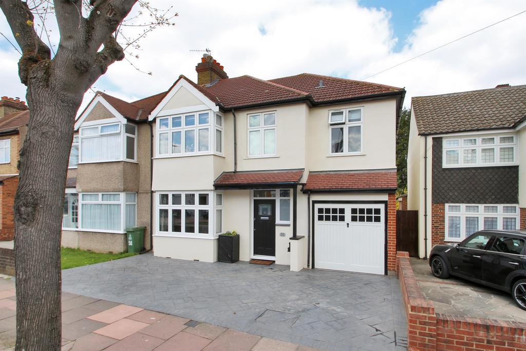 Old Farm Avenue, Sidcup, Kent, DA15 8AF 4 bed semidetached house £735,000