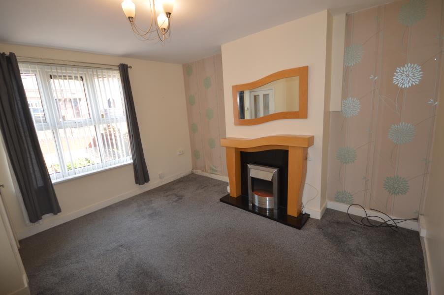 ARBOURTHORNE ROAD, SHEFFIELD, S2 2AS 2 bed semidetached house £675
