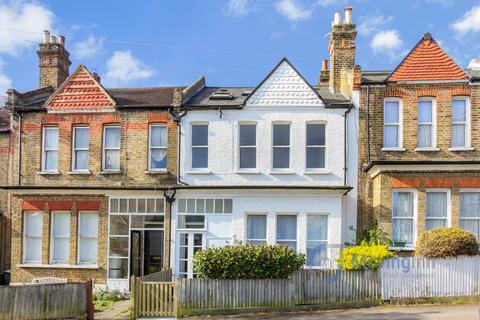 66 Whiteley Road, London, SE19 1JT