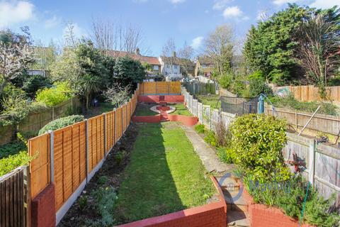 66 Whiteley Road, London, SE19 1JT