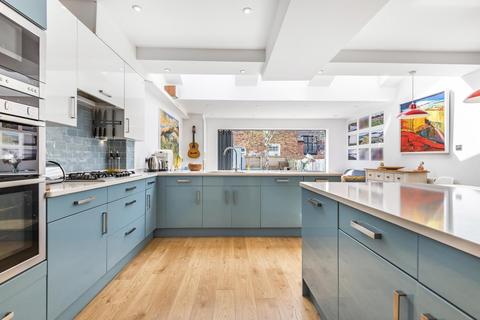 36 Tranmere Road, Earlsfield, London, SW18 3QQ