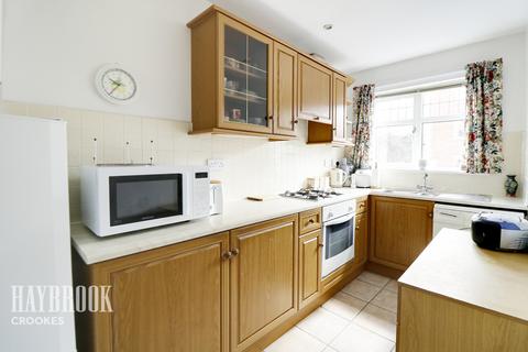 10 Bole Hill Close, Sheffield, S6 5ED