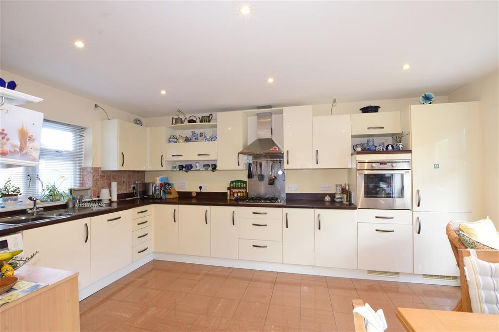 Pears Grove, Prinsted, Emsworth, Hampshire 4 bed townhouse £575,000