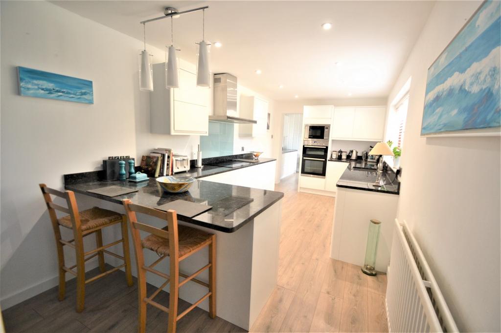Kitchen /Breakfast R