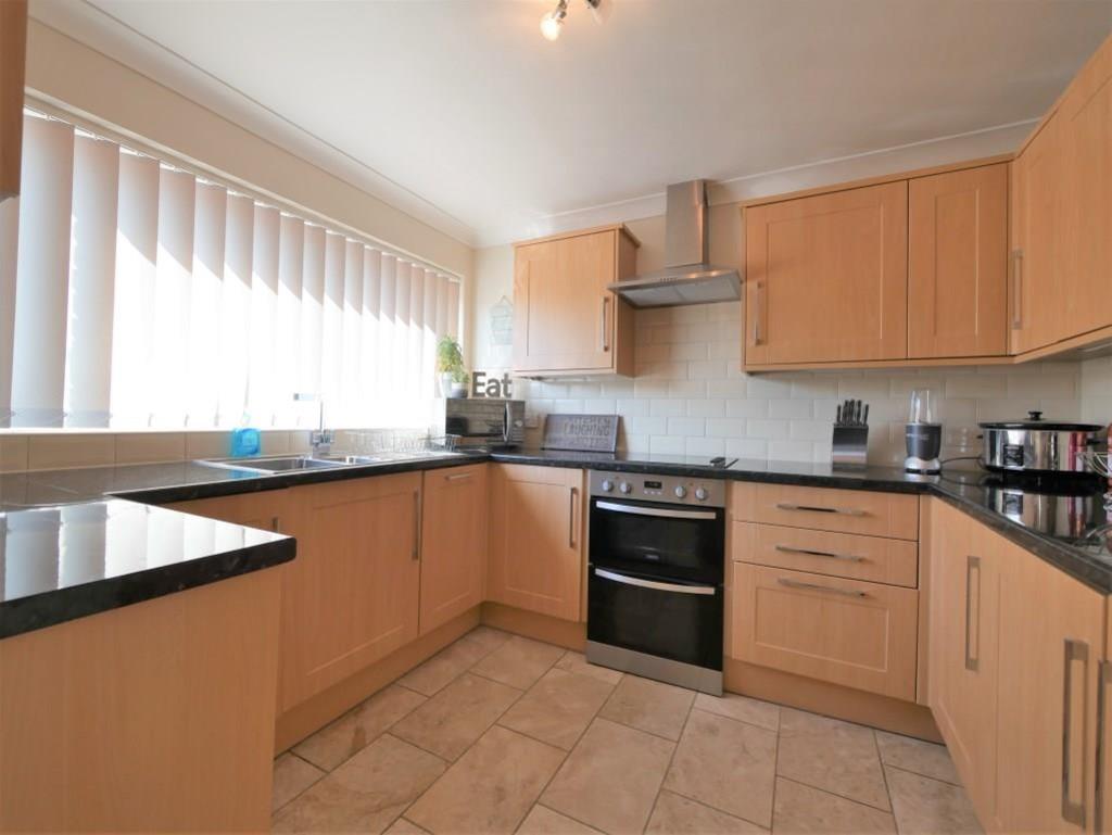 Kempton Road, Ipswich 3 bed semidetached house £250,000