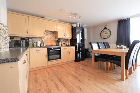 37 Compair Crescent, Ipswich, IP2 0EH