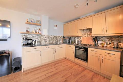 37 Compair Crescent, Ipswich, IP2 0EH