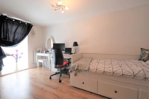 37 Compair Crescent, Ipswich, IP2 0EH