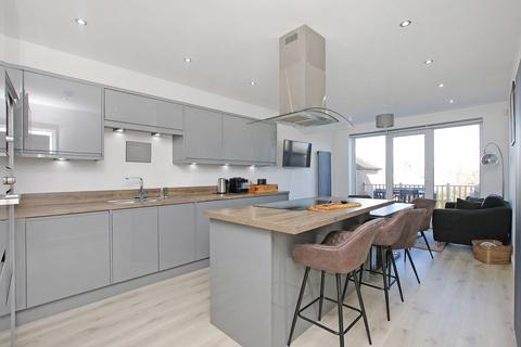 44 Westwick Crescent, Sheffield, S8 7DH