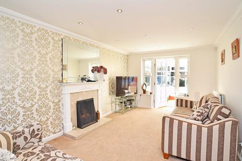 13 Appleby Walk, Knaresborough, HG5 9LT
