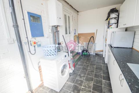 11 Borrowdale Avenue, Halfway, Sheffield, S20 4HH