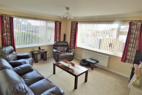 14 Lytham Road, Broadstone, BH18 8JS
