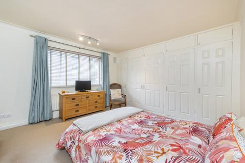 2 bedroom flat for sale, Vincent Court, Seymour Place, Marylebone, London