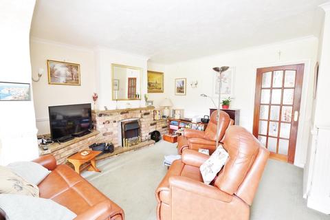 17 Mosyer Drive, Orpington, BR5 4PN